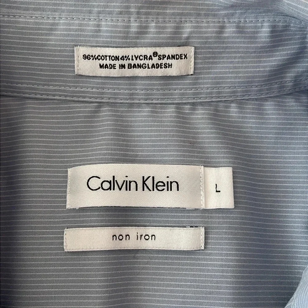 Men's Calvin Klein Non-Iron Striped Long Sleeve Button-Front Shirt Size Large